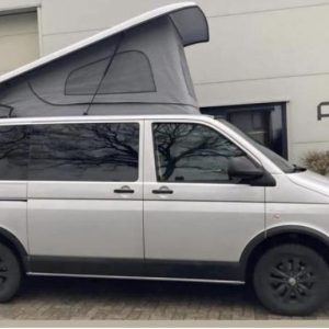 Volkswagen T5 van Aart